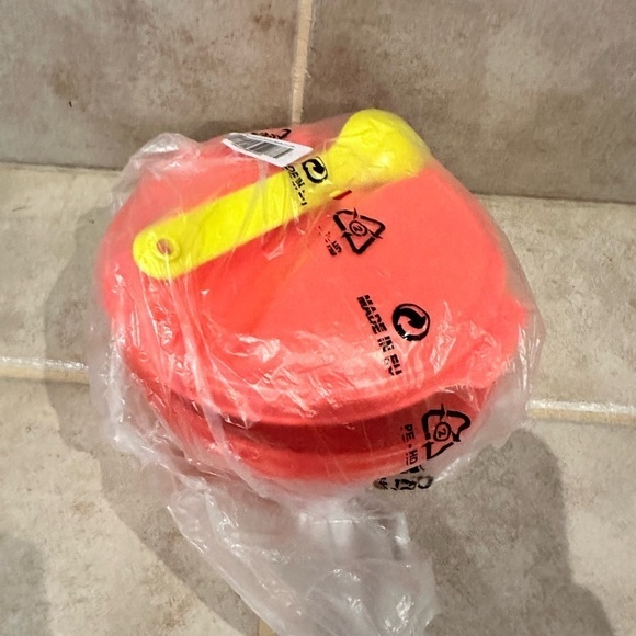 Tupperware Fruit on a go- Watermelon - Picture 1 of 1